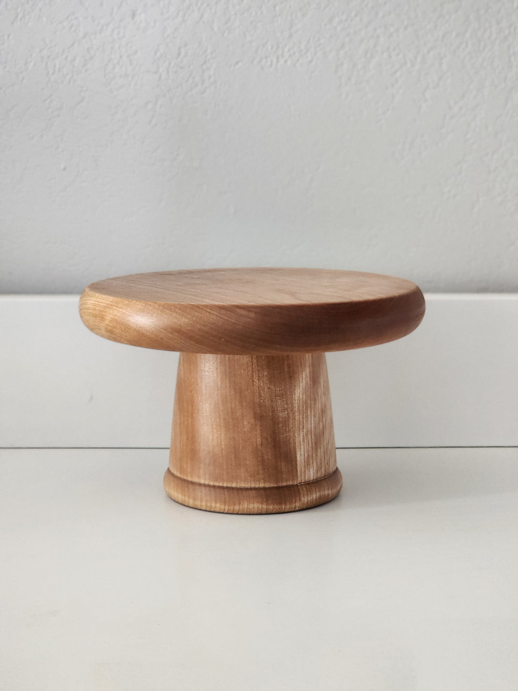 Small Maple Cake Stand